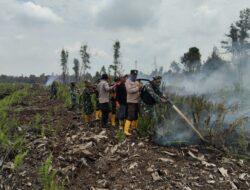 Sinergi Lawan Karhutla, Koramil 03/Mandau Bersama Tim Gabungan Terjun ke Lokasi