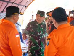 Danpuslatpur Kodiklatad Hadiri Gelar Pasukan, Teguhkan Kesiapsiagaan Bencana di OKU Timur