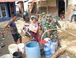 Bhakti TNI AD,Kodim 0201/Medan Salurkan Air Bersih Untuk Warga Belawan
