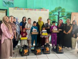 Jumat Berkah, Polsek Rumbai Barat Bersama Yayasan Bina Sosial Bantu Anak Yatim