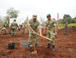 Sinergitas TNI, Polri, Pemprov Riau, dan Buruh dalam Gerakan Tanam Sejuta Pohon Menuju Indonesia Asri, Danrem 031/WB Dampingi Pangdam XIX/Tuanku Tambusai